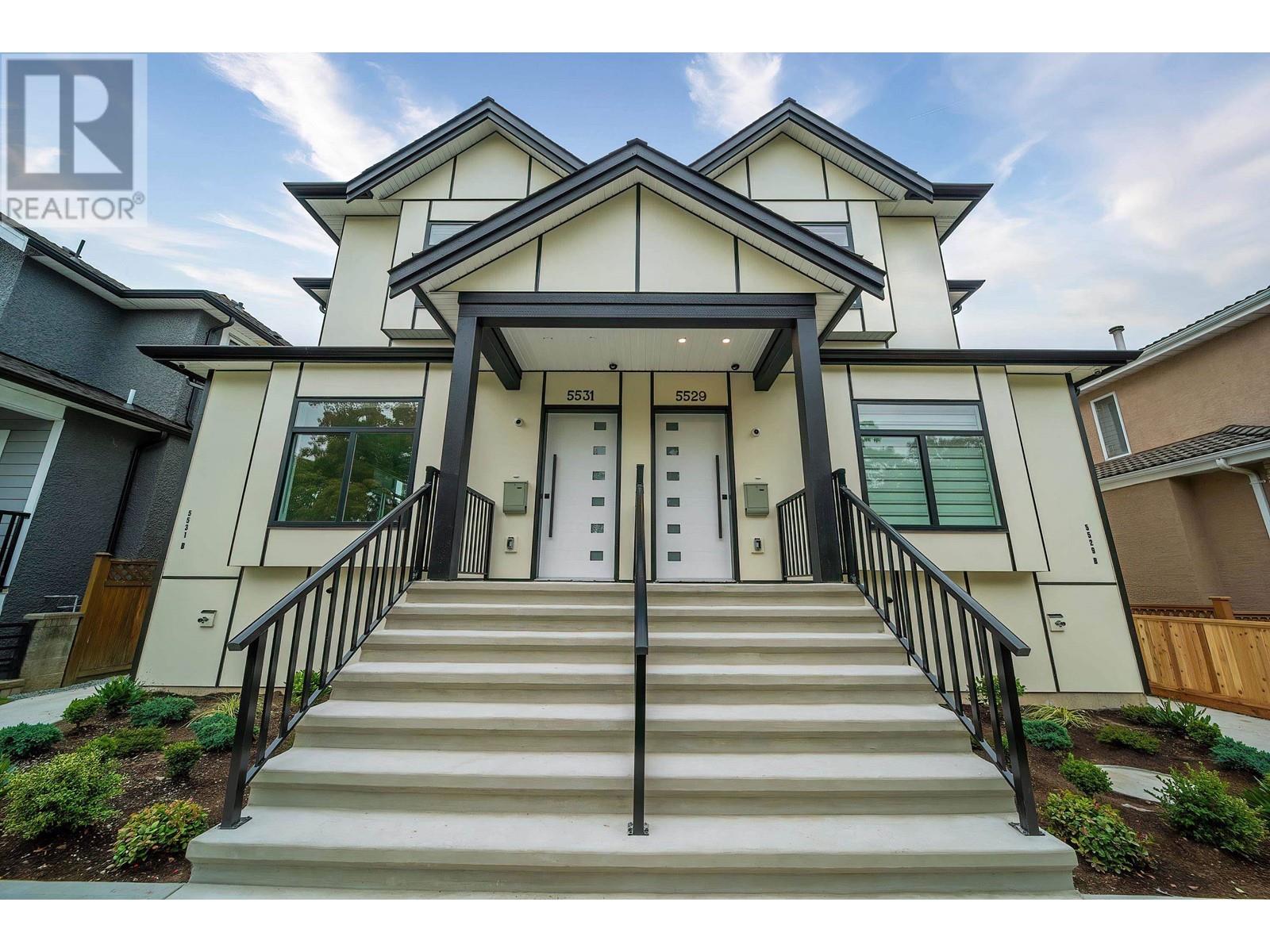 Listing Picture 2 of 24 : 5529 SLOCAN STREET, Vancouver / 溫哥華 - 魯藝地產 Yvonne Lu Group - MLS Medallion Club Member