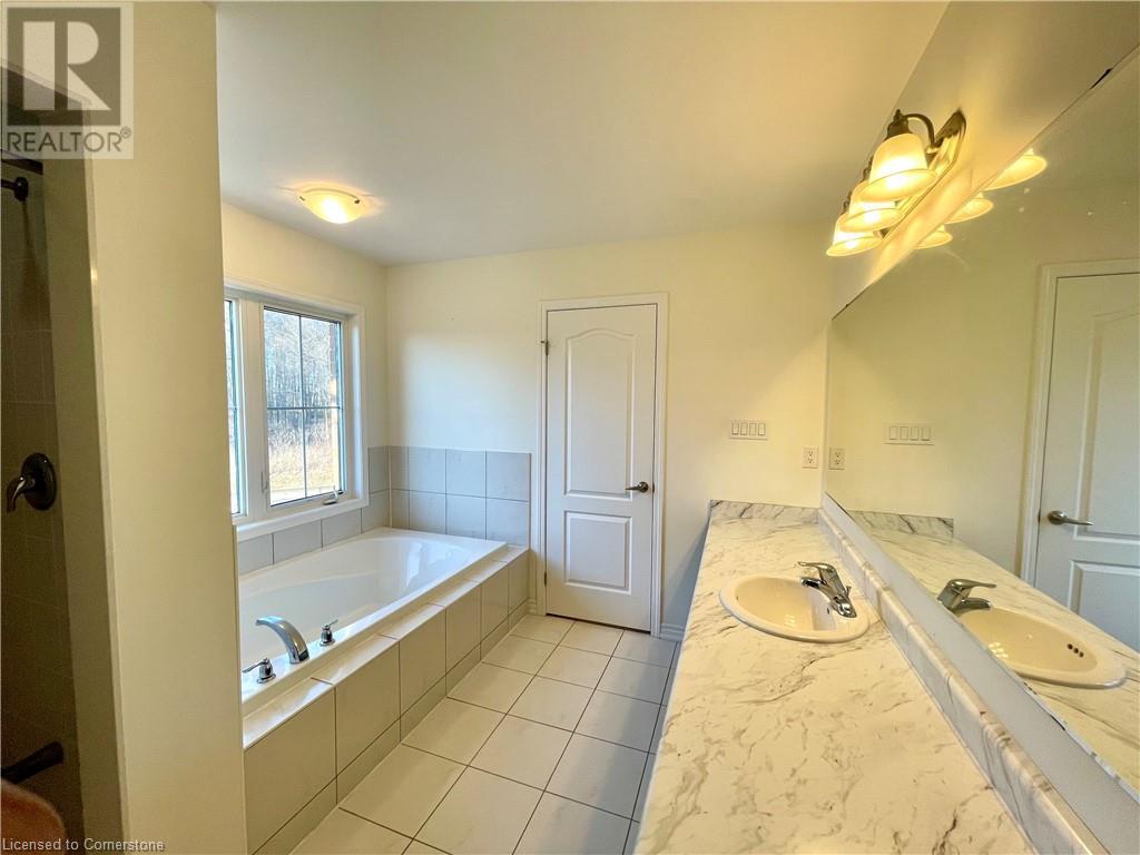 18 Forest Grove Lane, Kitchener, Ontario  N2R 0G3 - Photo 23 - 40677750