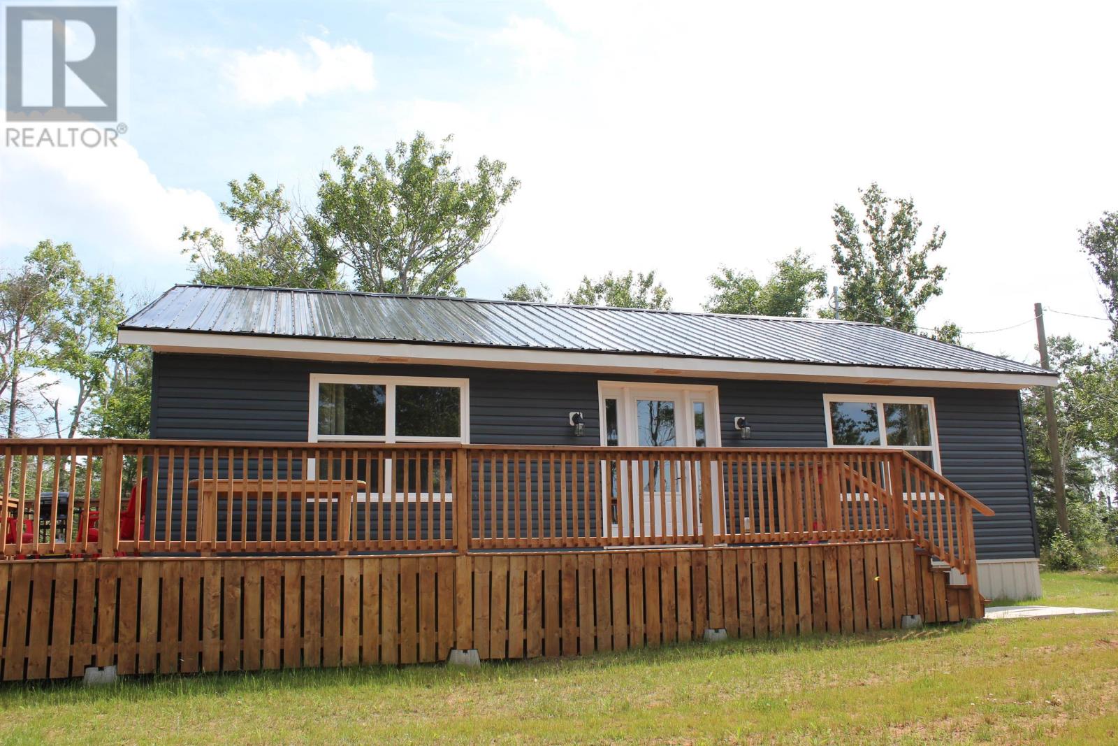 212 Seawood Estates Drive, Stanley, Prince Edward Island  C0B 1M0 - Photo 1 - 202427729