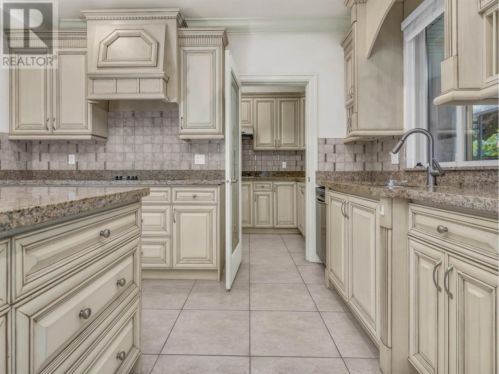 8640 Minler Road, Richmond, British Columbia  V7C 3T9 - Photo 10 - R2948421