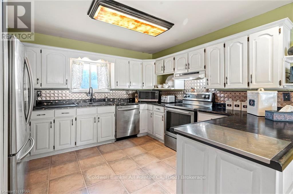 345 Huron Road, Goderich, Ontario  N7A 3A4 - Photo 7 - X10780518
