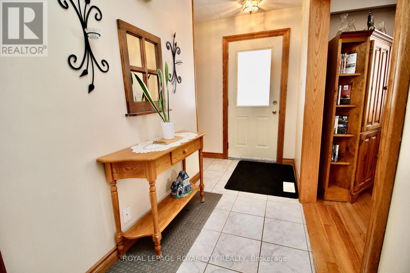 40 Kelly Drive, Kitchener, Ontario  N2M 1V6 - Photo 5 - X11882113