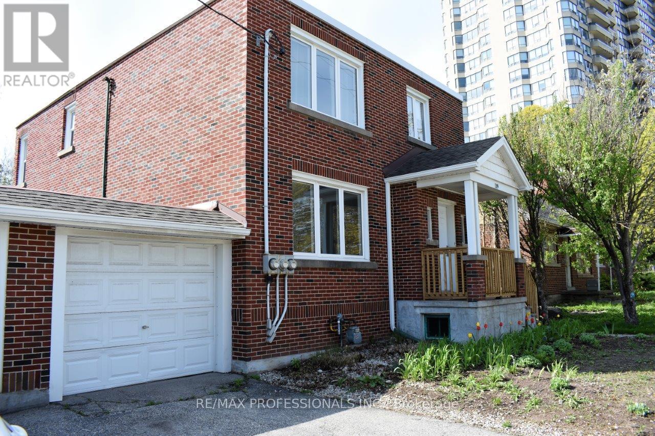 A Upper - 119 Erb Street EWaterloo, Ontario  N2J 1M1 - Photo 2 - X11882151