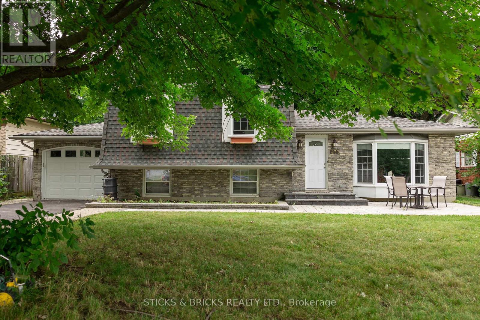 477 Dorchester Street, Niagara-On-The-Lake, Ontario  L0S 1J0 - Photo 3 - X11882203