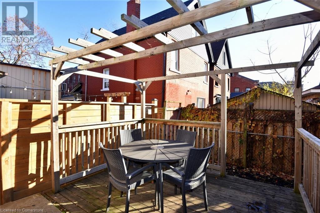 154 Park Street N, Hamilton, Ontario  L8R 2N3 - Photo 18 - 40680164
