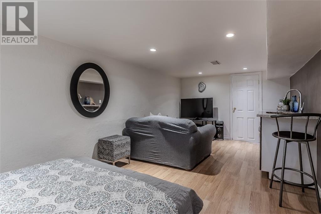 49 Tisdale Street SHamilton, Ontario  L8N 2W1 - Photo 36 - 40681680
