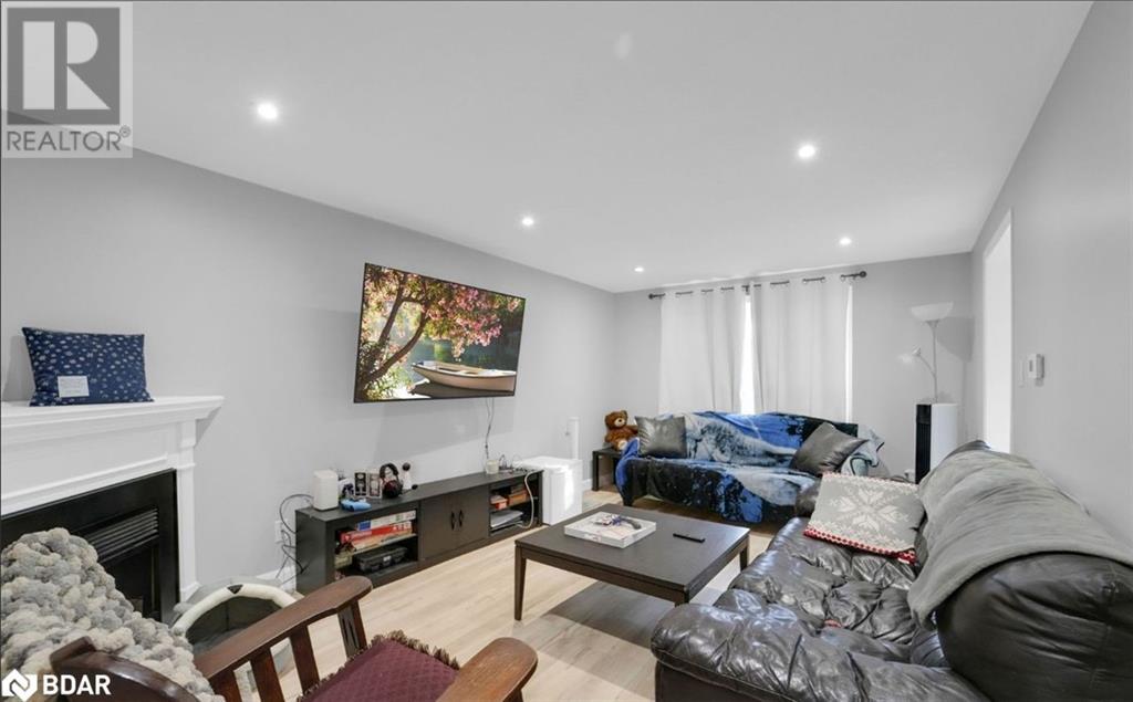 241 Letitia Street Unit# Upper, Barrie, Ontario  L4N 4Y7 - Photo 7 - 40683538