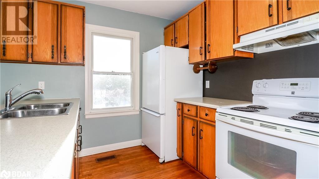 65 Strabane Avenue, Barrie, Ontario  L4M 2A1 - Photo 11 - 40683409