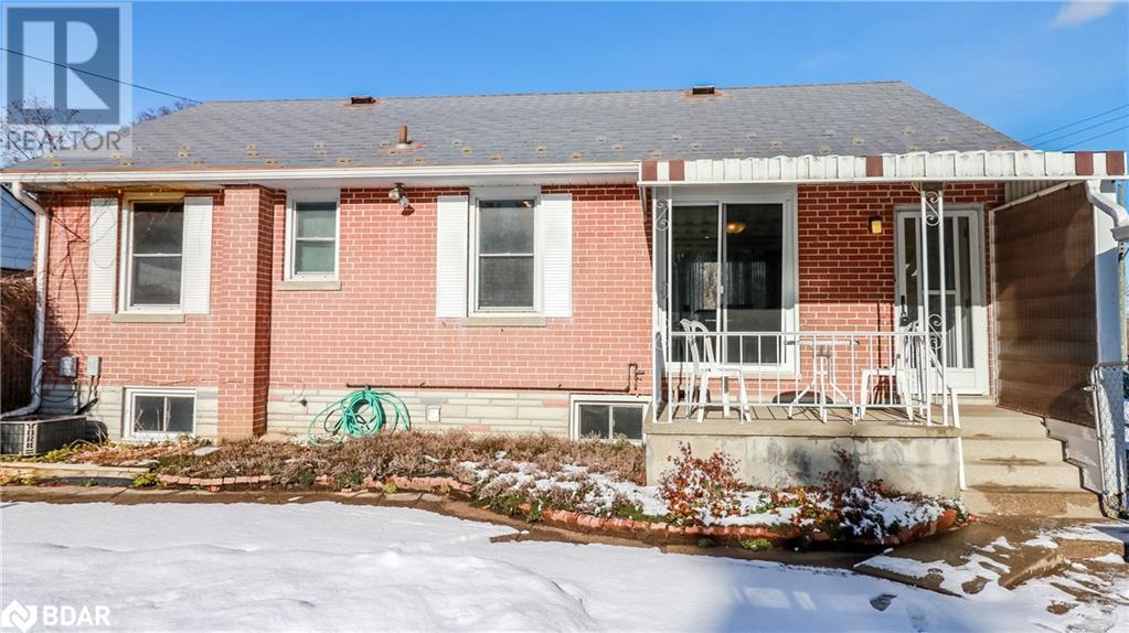 65 Strabane Avenue, Barrie, Ontario  L4M 2A1 - Photo 3 - 40683409