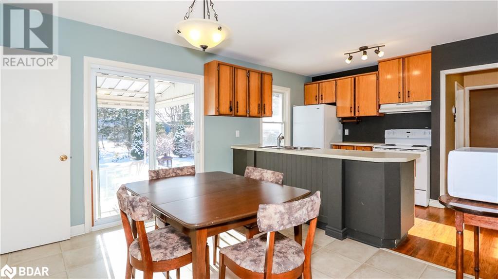 65 Strabane Avenue, Barrie, Ontario  L4M 2A1 - Photo 7 - 40683409