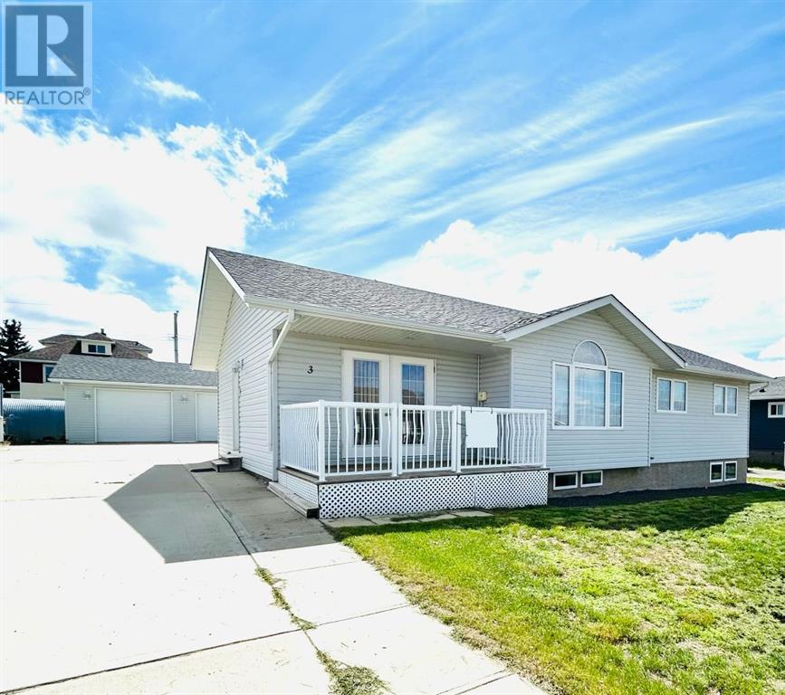 3 Byler Place, Oyen, Alberta  T0J 2J0 - Photo 2 - A2140595