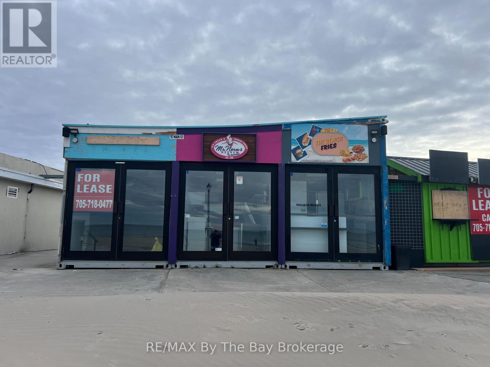Unit B - 10 Main Street W, Wasaga Beach, Ontario  L9Z 2K3 - Photo 1 - S11882270