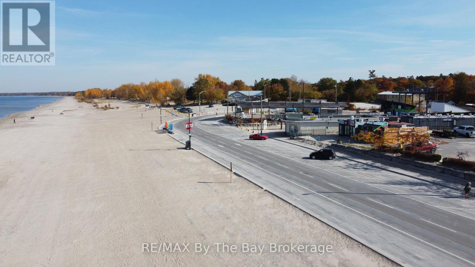 Unit B - 10 Main Street W, Wasaga Beach, Ontario  L9Z 2K3 - Photo 3 - S11882270