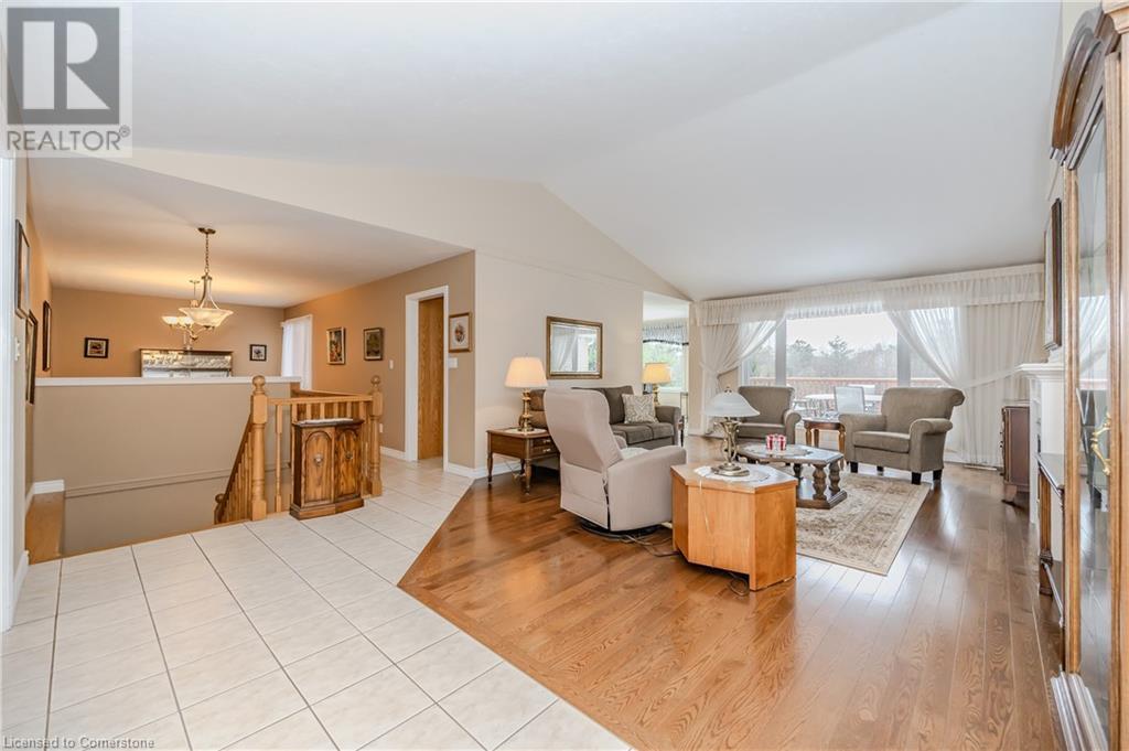 64 Cottonwood CrescentCambridge, Ontario  N1T 2J1 - Photo 10 - 40682831
