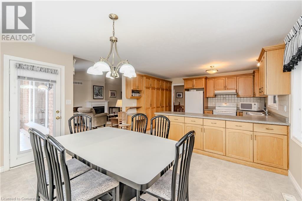 64 Cottonwood CrescentCambridge, Ontario  N1T 2J1 - Photo 13 - 40682831