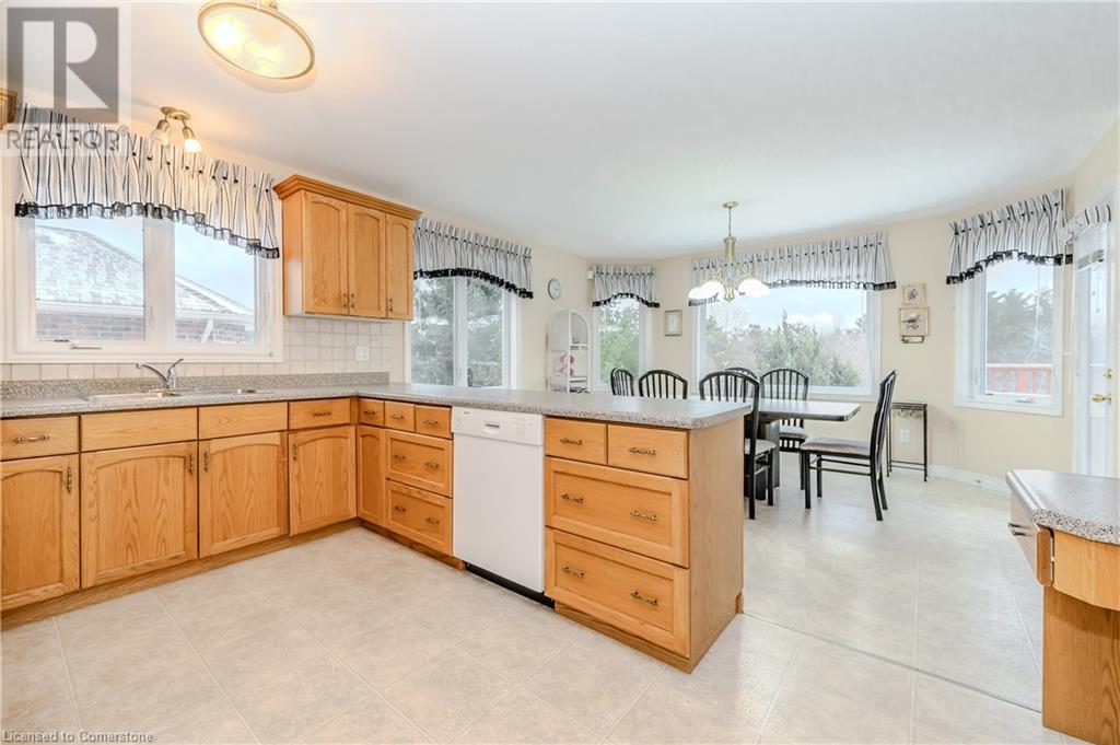 64 Cottonwood CrescentCambridge, Ontario  N1T 2J1 - Photo 17 - 40682831