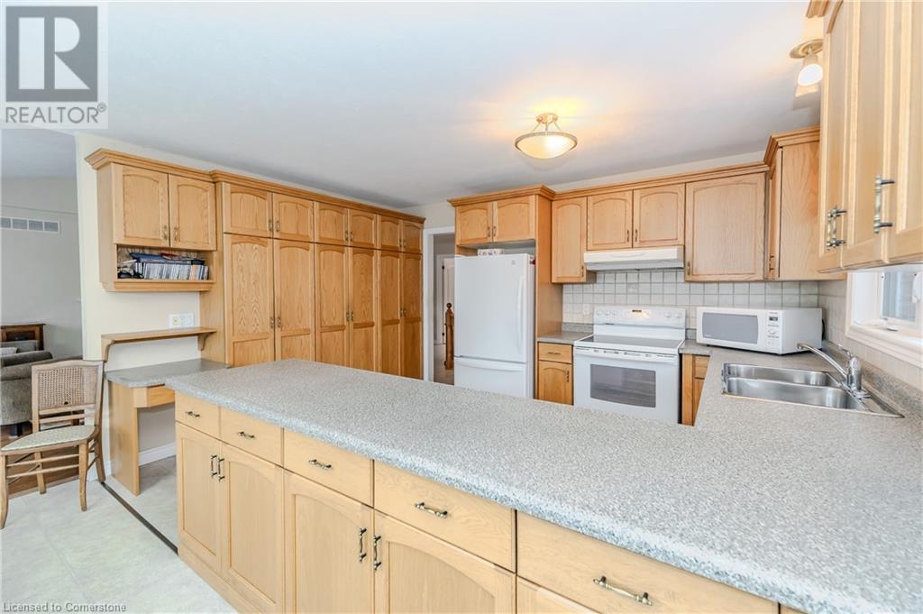64 Cottonwood CrescentCambridge, Ontario  N1T 2J1 - Photo 19 - 40682831