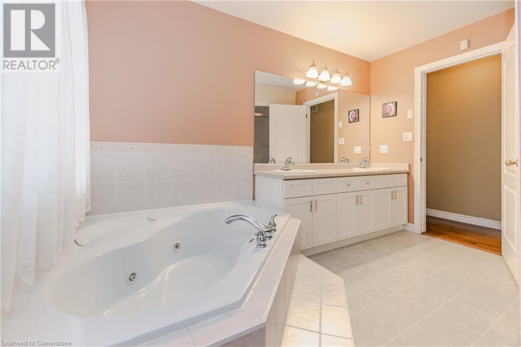 64 Cottonwood CrescentCambridge, Ontario  N1T 2J1 - Photo 26 - 40682831