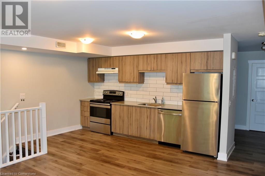 120 Westminster Drive S, Cambridge, Ontario  N3H 1S8 - Photo 9 - 40683180