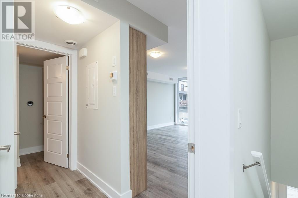 120 Westminster Drive S, Cambridge, Ontario  N3H 1S8 - Photo 7 - 40683180