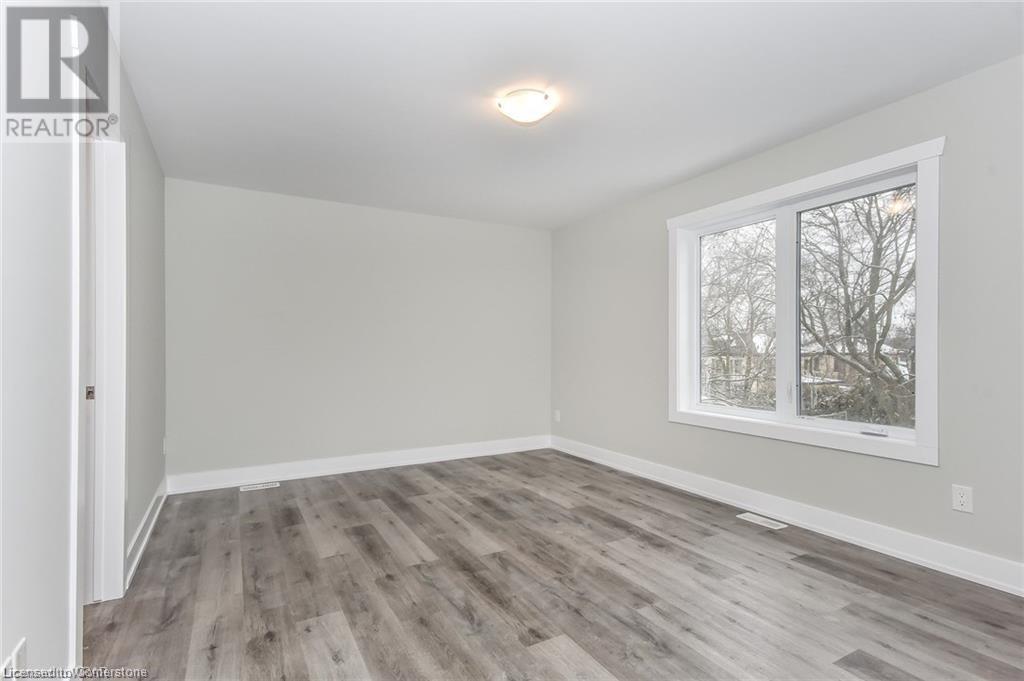 120 Westminster Drive S, Cambridge, Ontario  N3H 1S8 - Photo 13 - 40683180