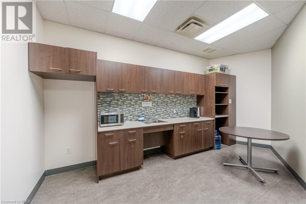 17 Corporate Place Unit# D, Brantford, Ontario  N3R 8A6 - Photo 17 - 40682752