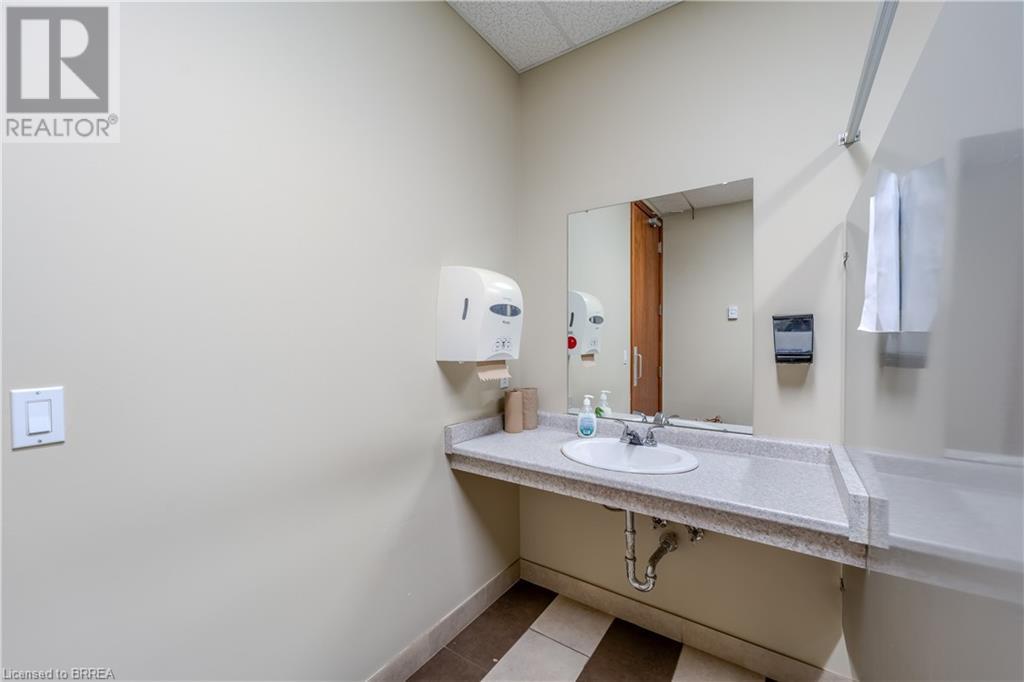 17 Corporate Place Unit# D, Brantford, Ontario  N3R 8A6 - Photo 19 - 40682752
