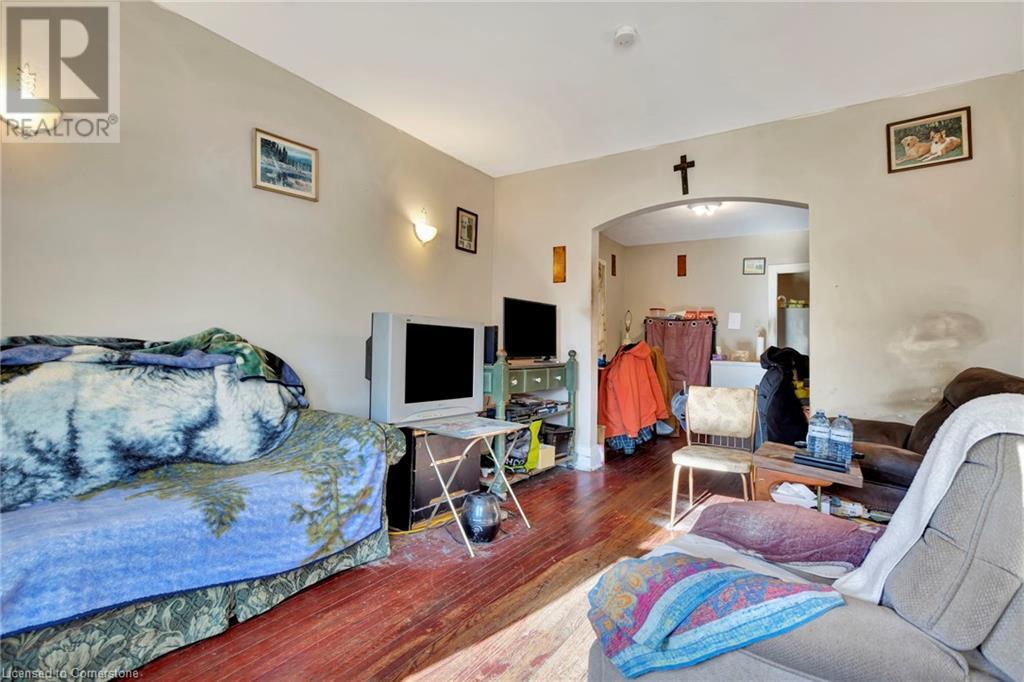 112 Dorothy Street, Welland, Ontario  L3B 3V9 - Photo 14 - 40683149