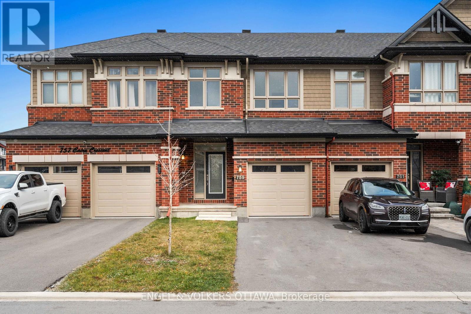 759 CAIRN CRESCENT Ottawa