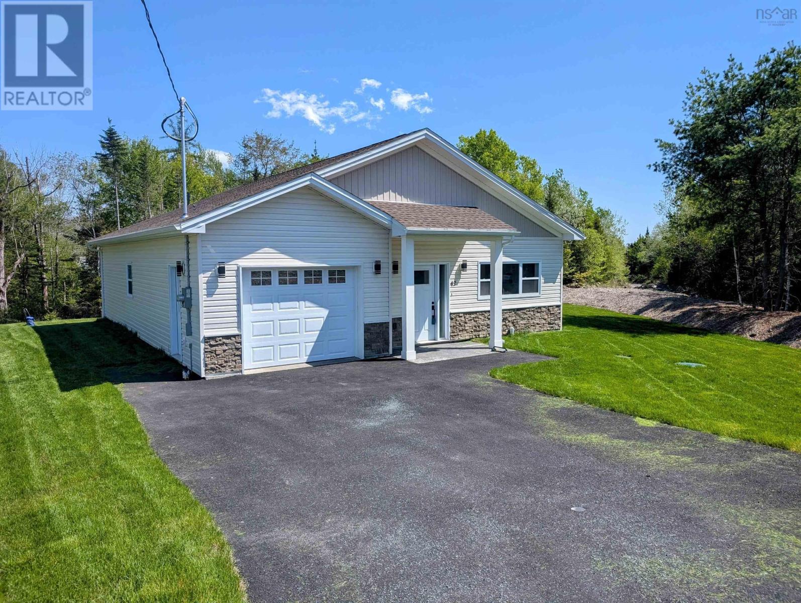 41 Shadebush Walk, Meadow Ridge Estates, Upper Sackville, Nova Scotia  B4E 0S4 - Photo 38 - 202427853