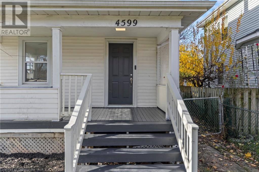 4599 Fourth Avenue, Niagara Falls, Ontario  L2E 4N5 - Photo 3 - 40682761