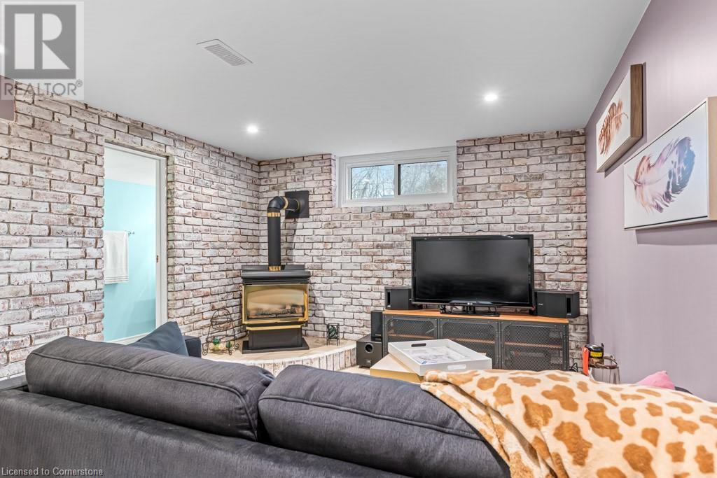 688 Ninth Avenue, Hamilton, Ontario  L8T 1Z9 - Photo 39 - 40679536