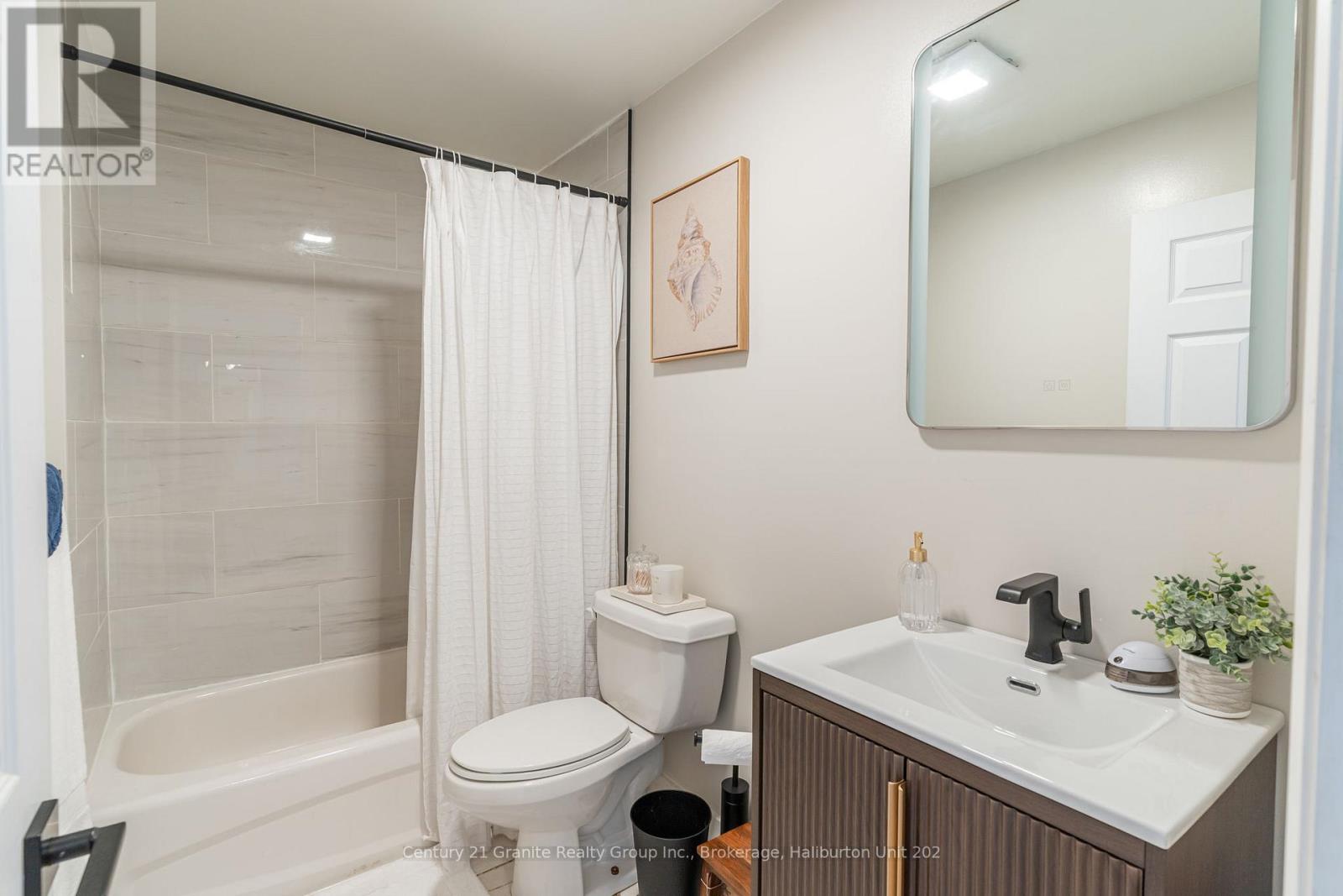 8 Mckay Street, Minden Hills, Ontario  K0M 2K0 - Photo 19 - X10439299