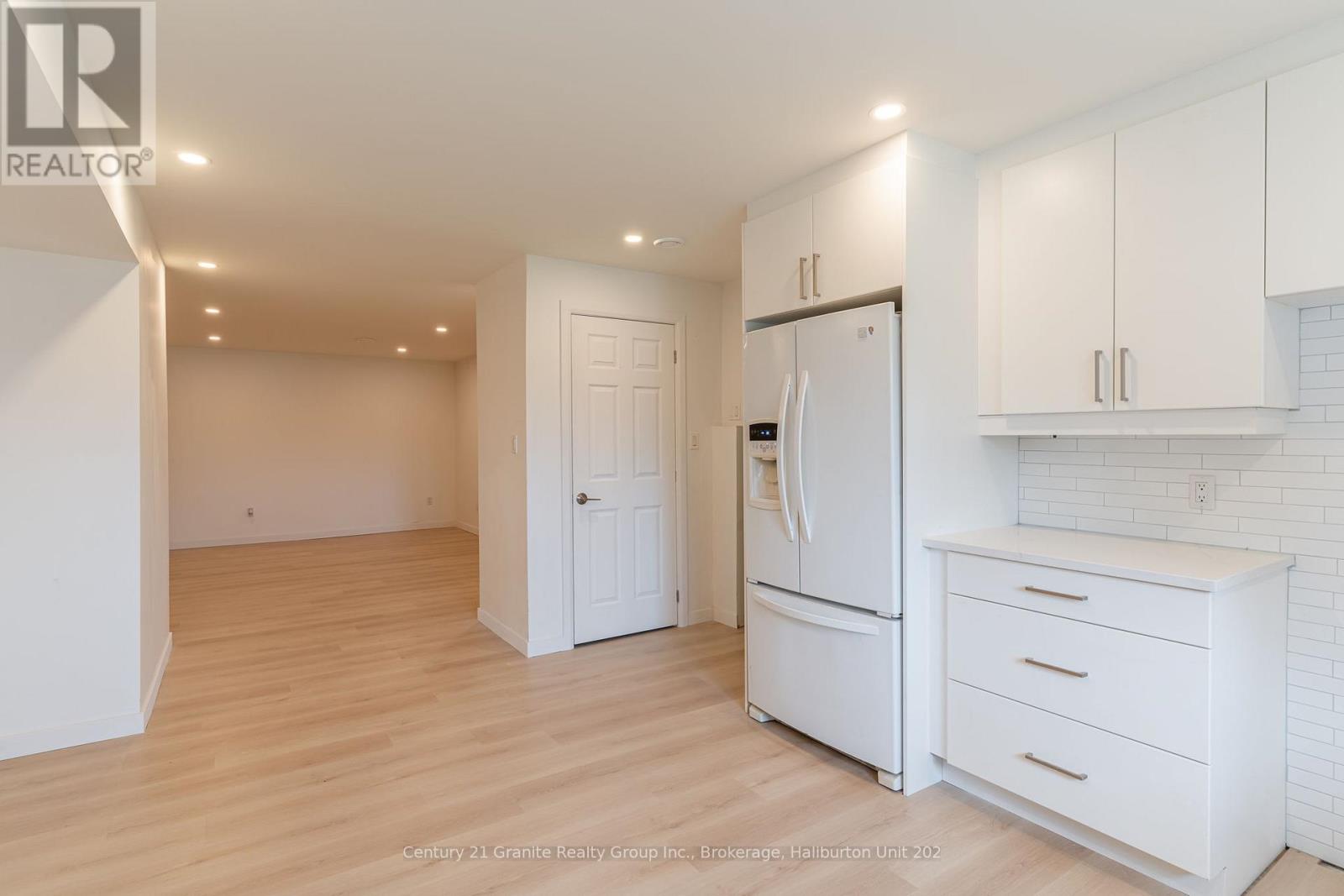8 Mckay Street, Minden Hills, Ontario  K0M 2K0 - Photo 30 - X10439299