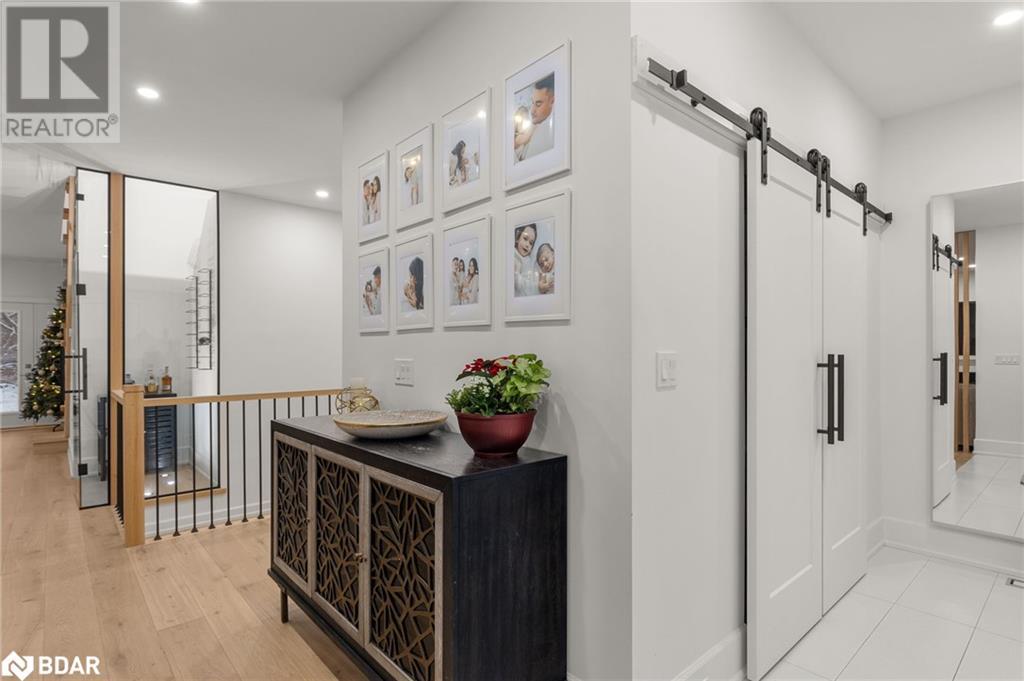 942 Essa Road, Barrie, Ontario  L9J 0A7 - Photo 14 - 40680344