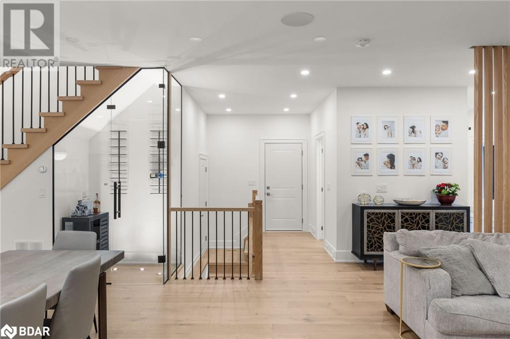 942 Essa Road, Barrie, Ontario  L9J 0A7 - Photo 9 - 40680344