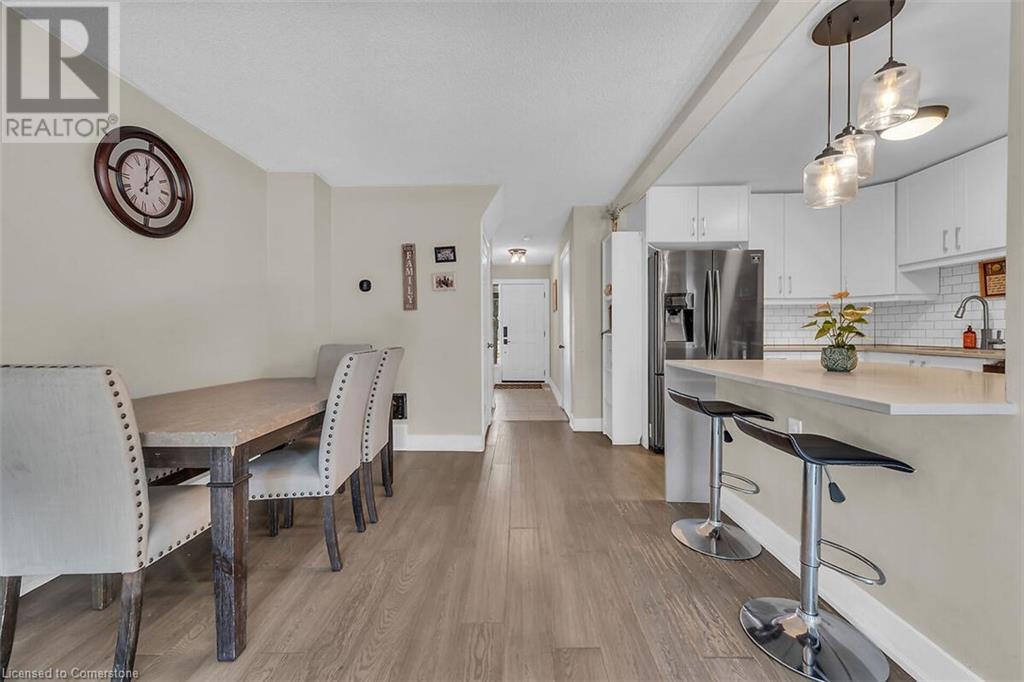 2200 Glenwood School Drive Unit# 42, Burlington, Ontario  L7R 4H3 - Photo 6 - 40683452