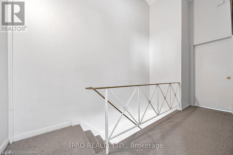 312 Westcourt Place, Waterloo, Ontario  N2L 2R7 - Photo 21 - 40683499