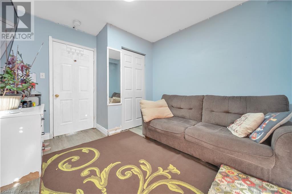 312 Westcourt Place, Waterloo, Ontario  N2L 2R7 - Photo 18 - 40683499