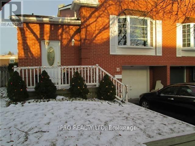 11 JUDITH CRESCENT, Brampton, Ontario