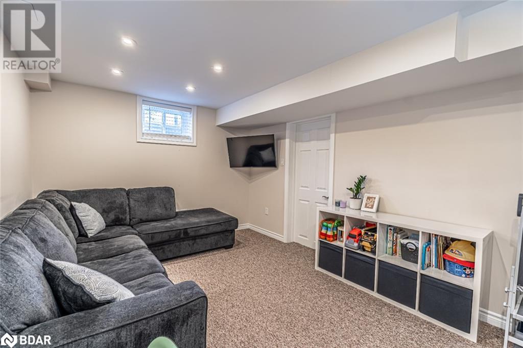 211 Nathan Crescent, Barrie, Ontario  L4N 0S3 - Photo 12 - 40683144