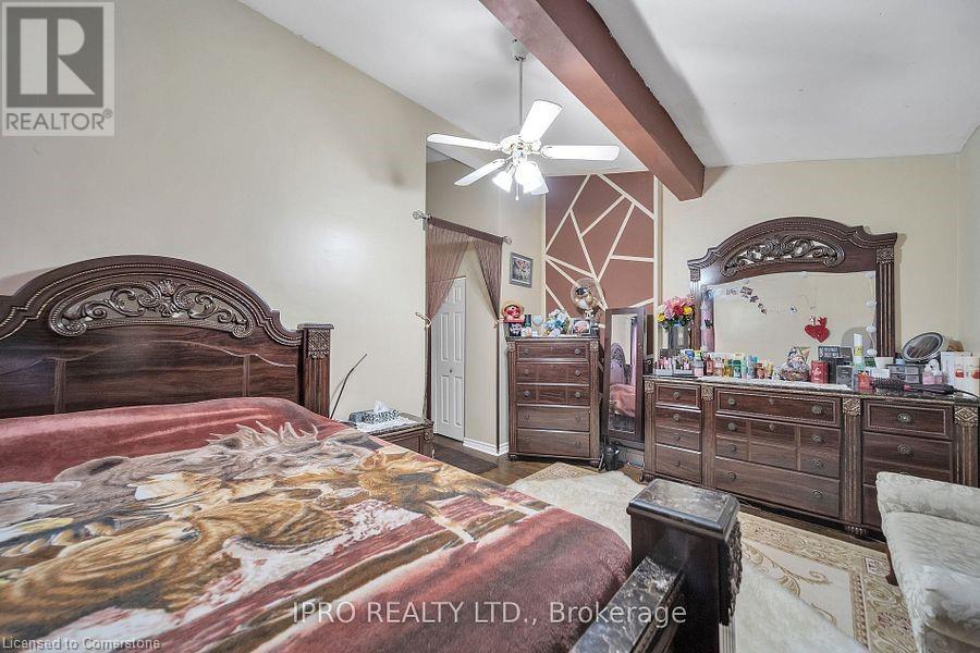272 Westcourt Place, Waterloo, Ontario  N2L 2R7 - Photo 24 - 40683506