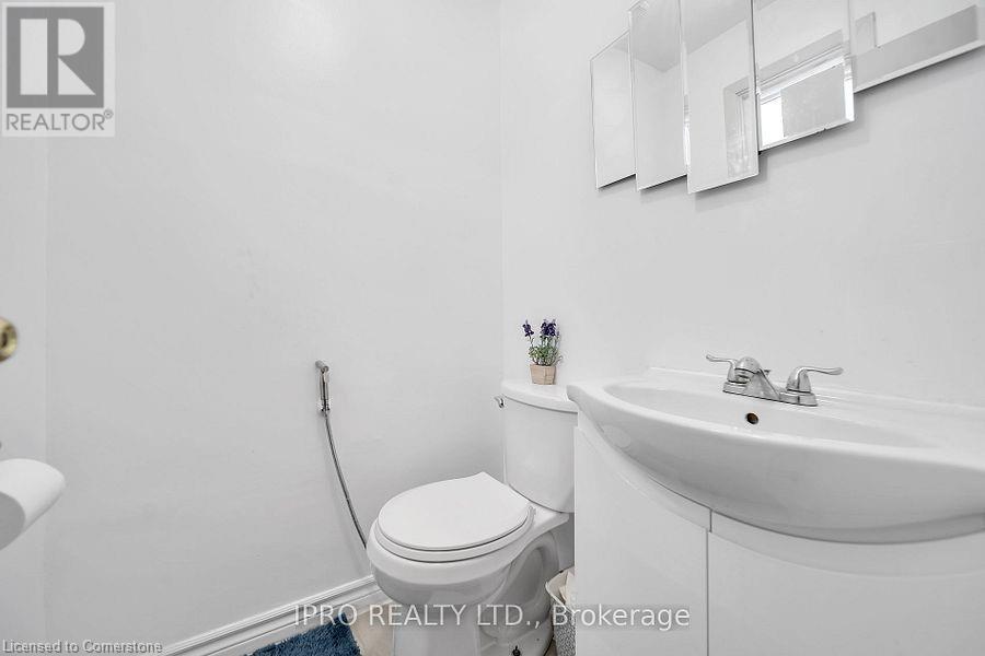 272 Westcourt Place, Waterloo, Ontario  N2L 2R7 - Photo 19 - 40683506
