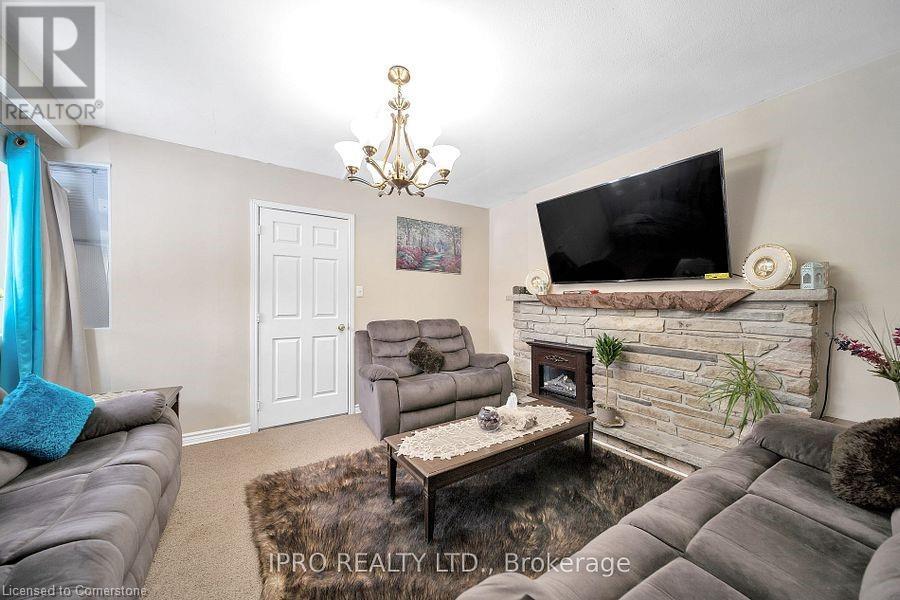 272 Westcourt Place, Waterloo, Ontario  N2L 2R7 - Photo 21 - 40683506