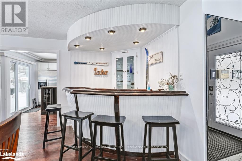 209846 Highway 26, Blue Mountains (Blue Mountain Resort Area), Ontario  L9Y 0L1 - Photo 6 - X10437513