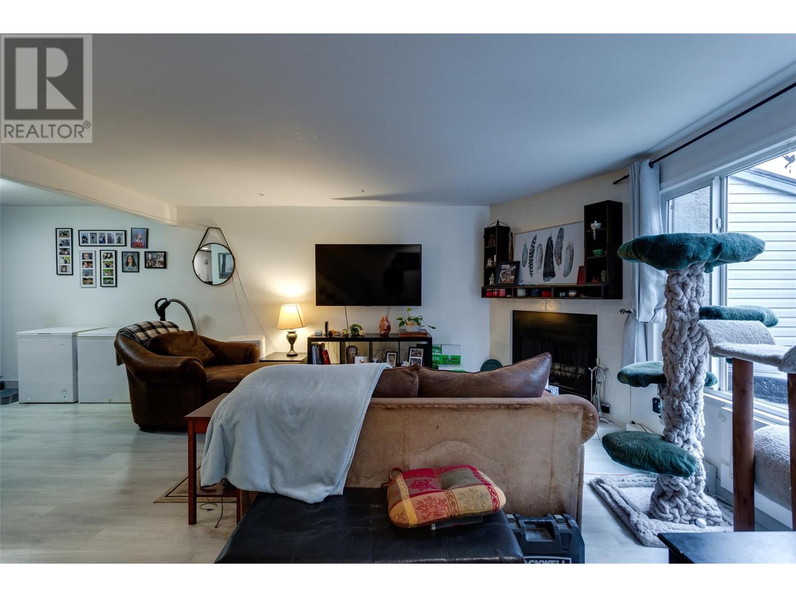 Property at 1471 INKAR Road Unit# 29 image 5
