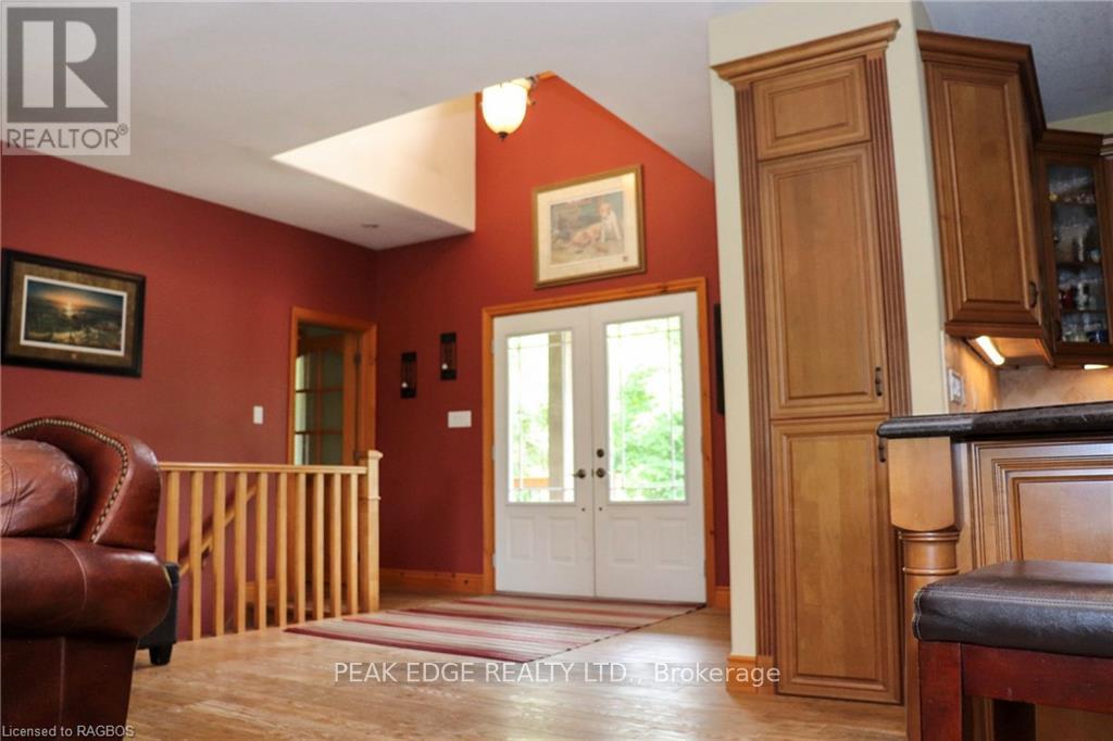 2511 George Parkway, Springwater (Snow Valley), Ontario  L0L 1Y3 - Photo 10 - S10849303