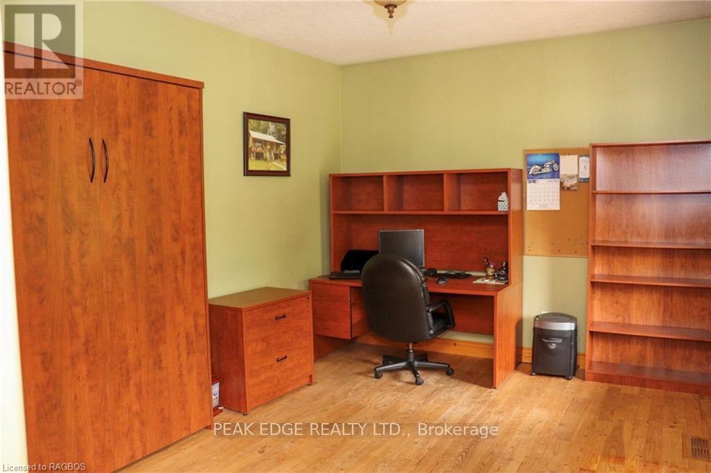 2511 George Parkway, Springwater (Snow Valley), Ontario  L0L 1Y3 - Photo 24 - S10849303