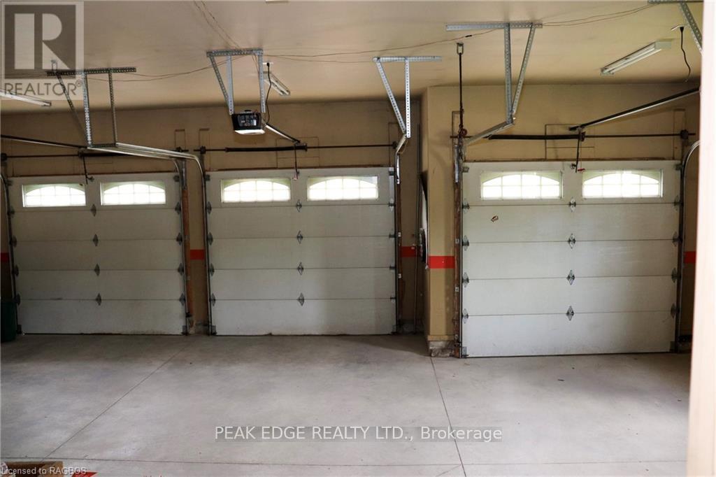 2511 George Parkway, Springwater (Snow Valley), Ontario  L0L 1Y3 - Photo 7 - S10849303