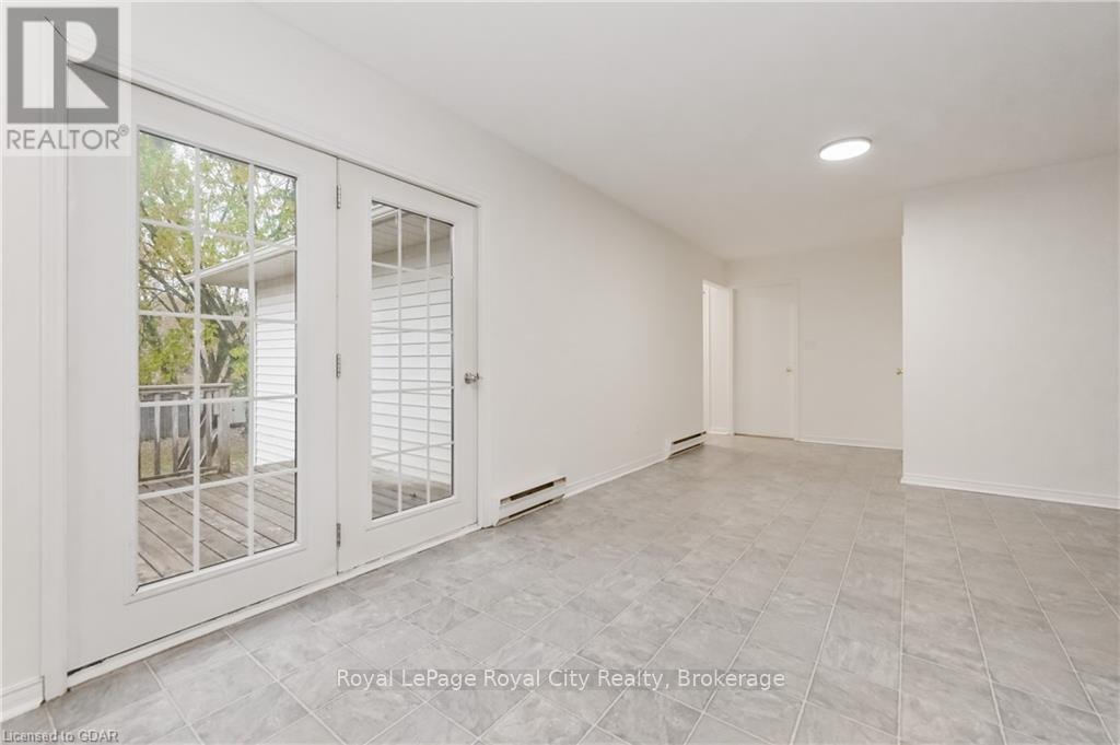 360 Birmingham Street E, Wellington North (Mount Forest), Ontario  N0G 2L2 - Photo 11 - X11879686